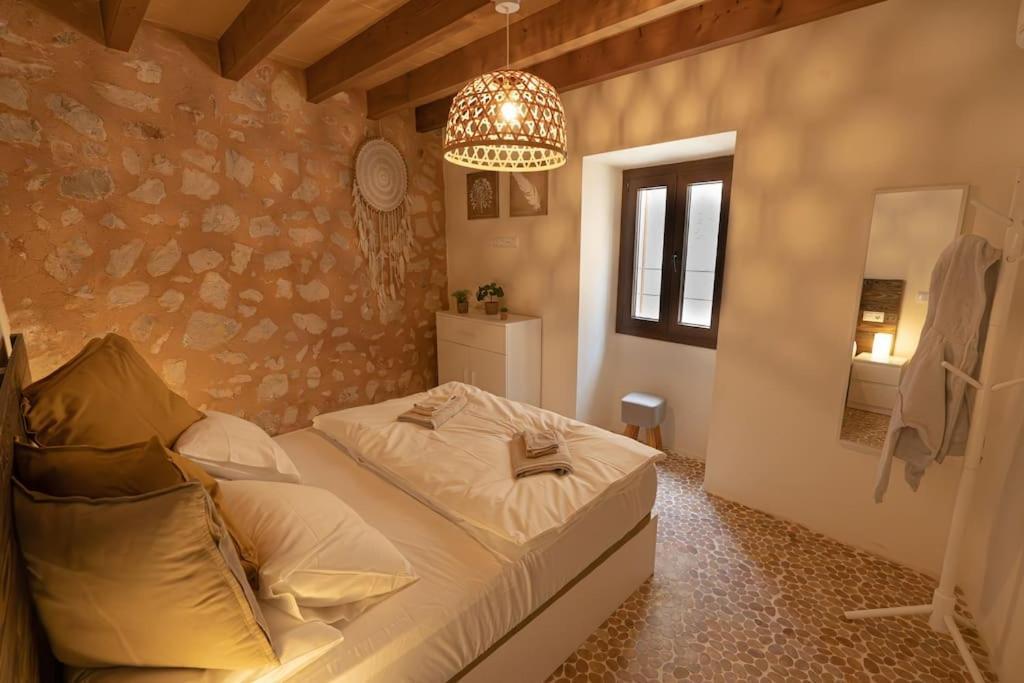 Casa De Pueblo Sa Teulera De Con Piscina Biniamar